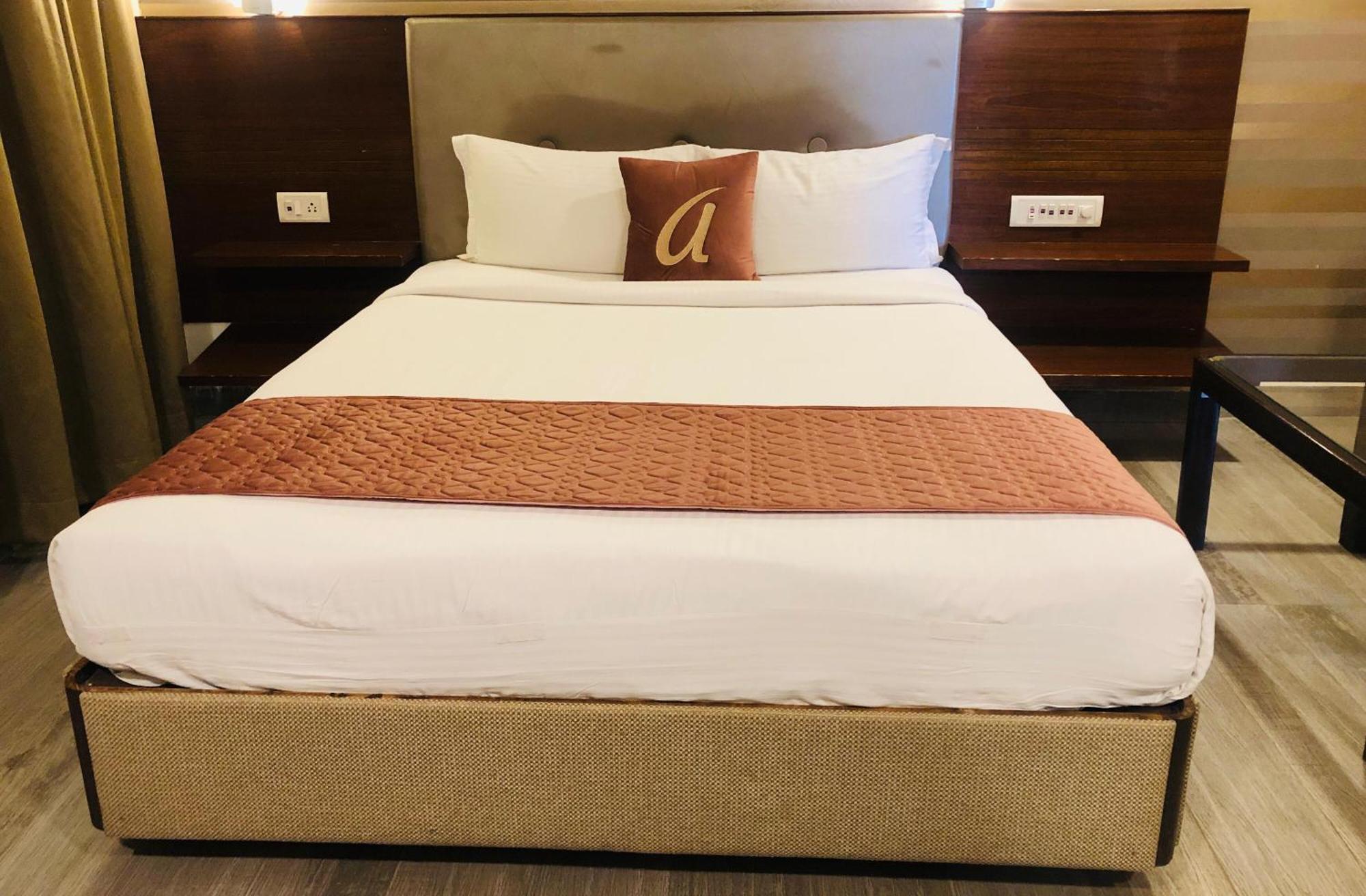 Astra Hotels & Suites - Kadubeesanahalli ,Opposite Oracle And Jp Morgan, Marathahalli Outer Ring Road Bengaluru Kültér fotó